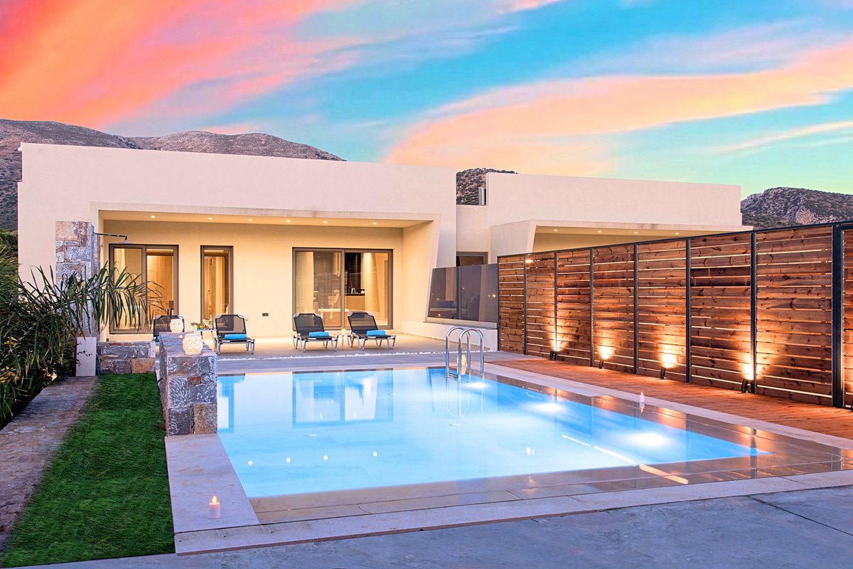 Sissi Lux Maxima Villas 2 Private Pools, 22 Guests