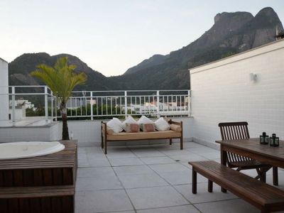 Barra Penthouse with jacuzzi and scenic view 280m²