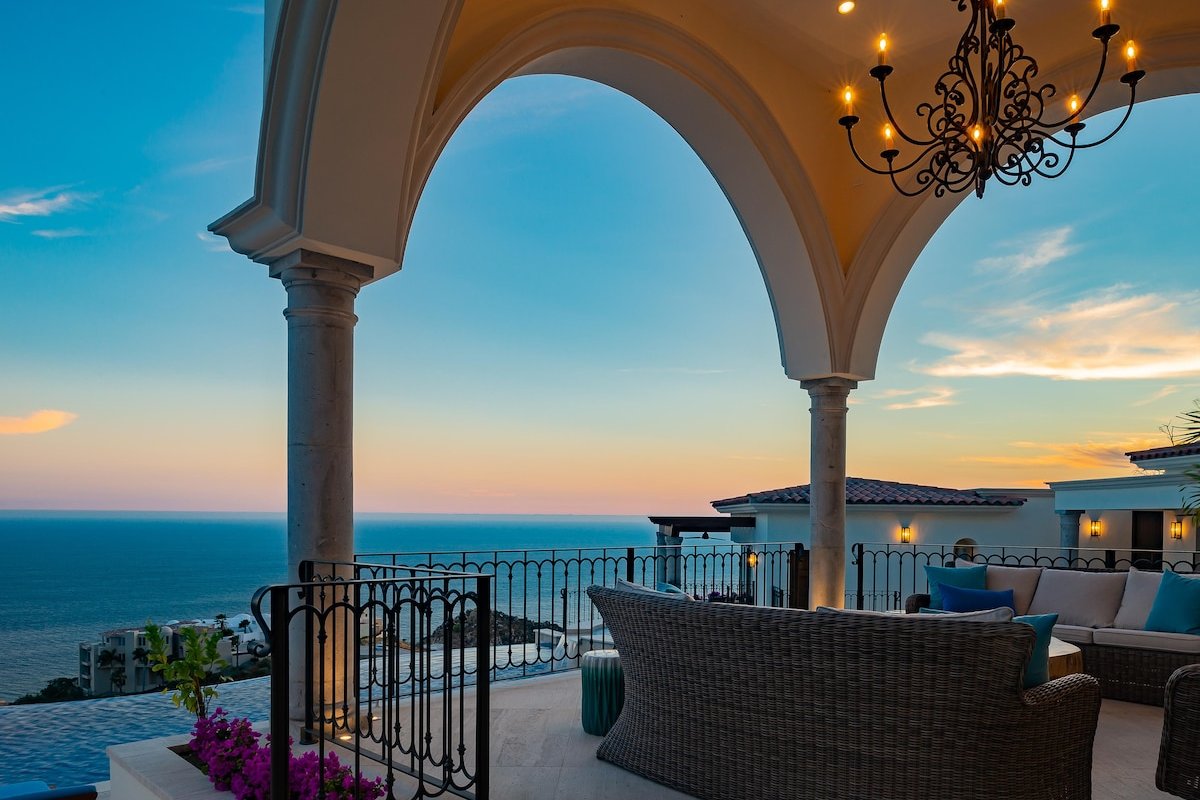 Full Staff in Pedregal- Casa Stella by Cabo Villas gallery image 4