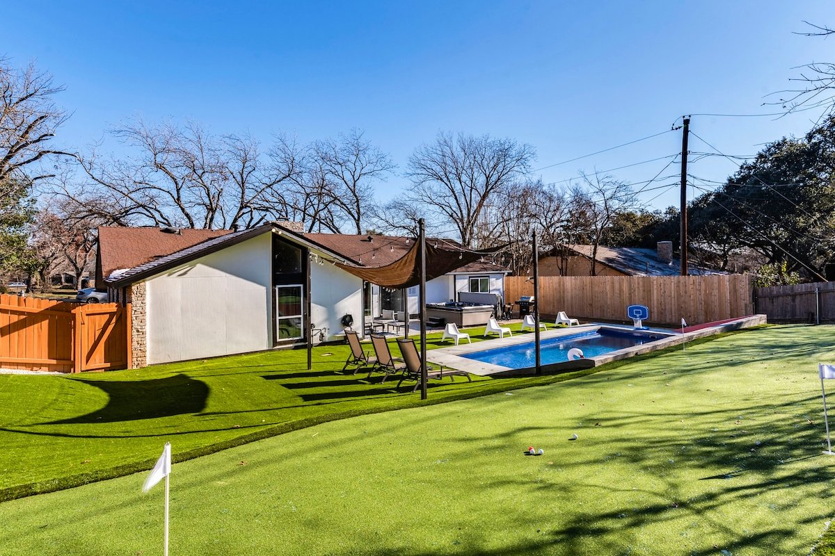 Heated Pool/Spa/MiniGolf home near Downtown/Domain gallery image 3