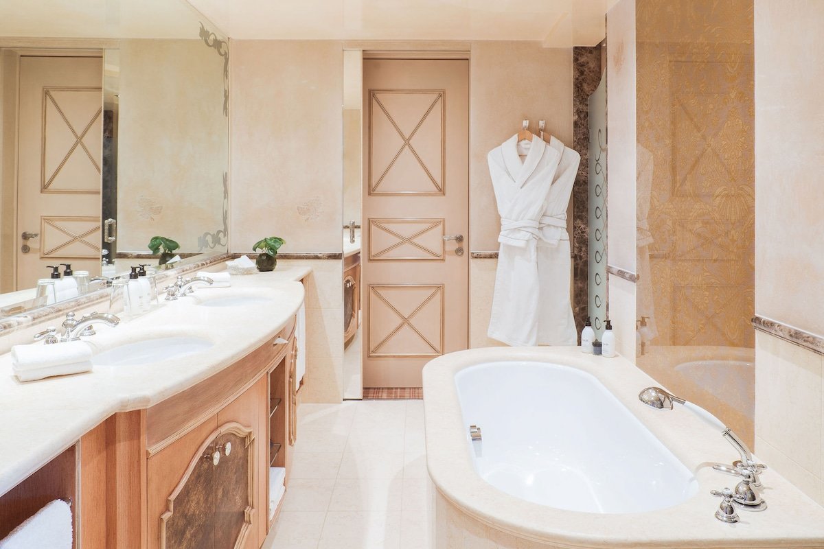 Carlton Penthouse Suite gallery image 3