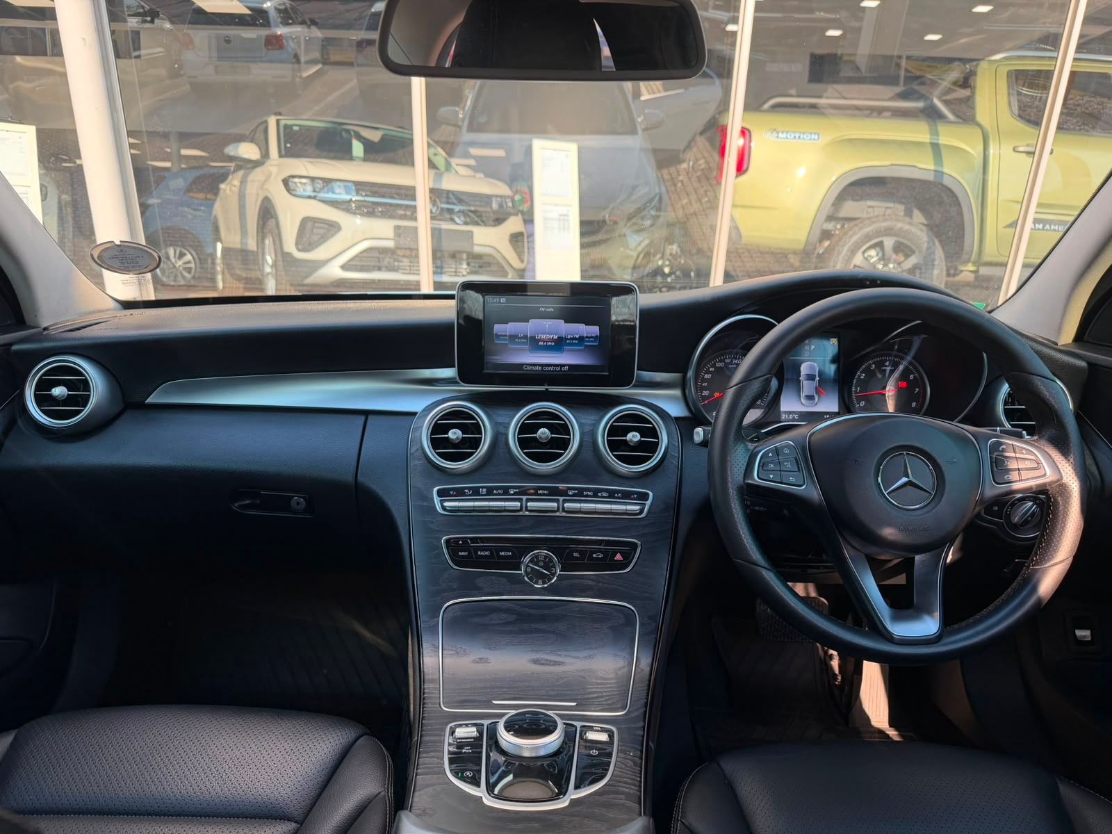Used car gallery