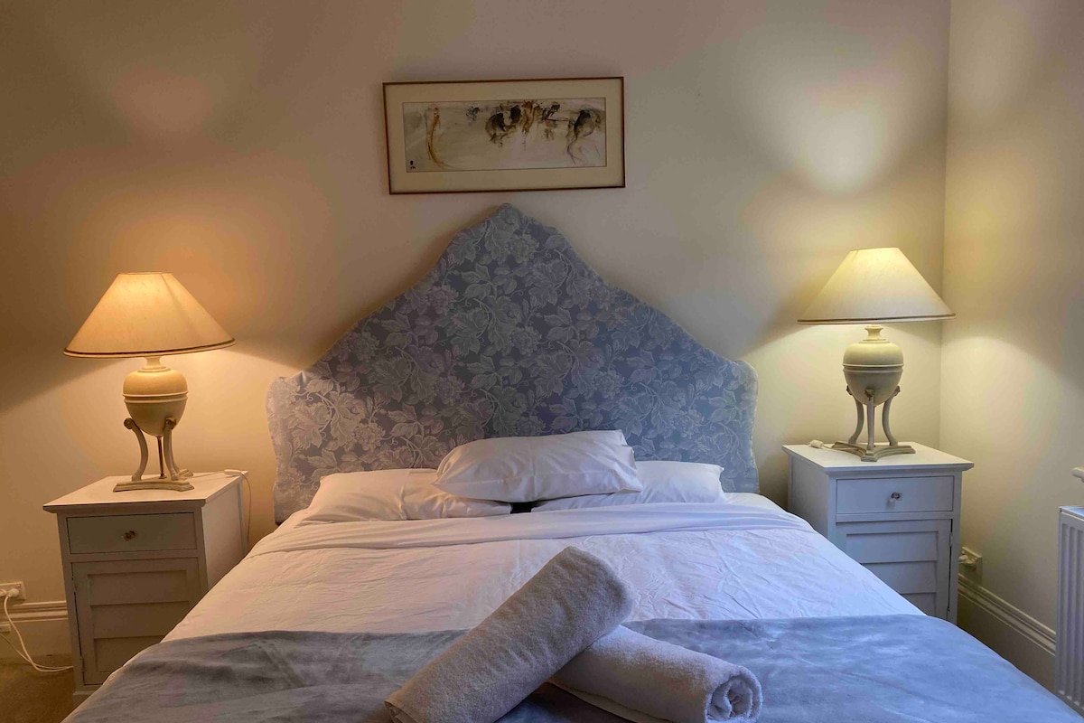 Middenway Port Fairy gallery image 5