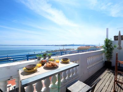 Fantastic penthouse w/ terrace & top 180ºRiverview