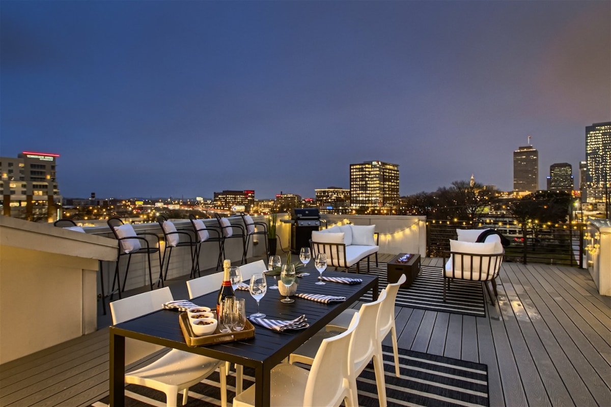 3 – Downtown VIEWS – The Music City Collection gallery image 2