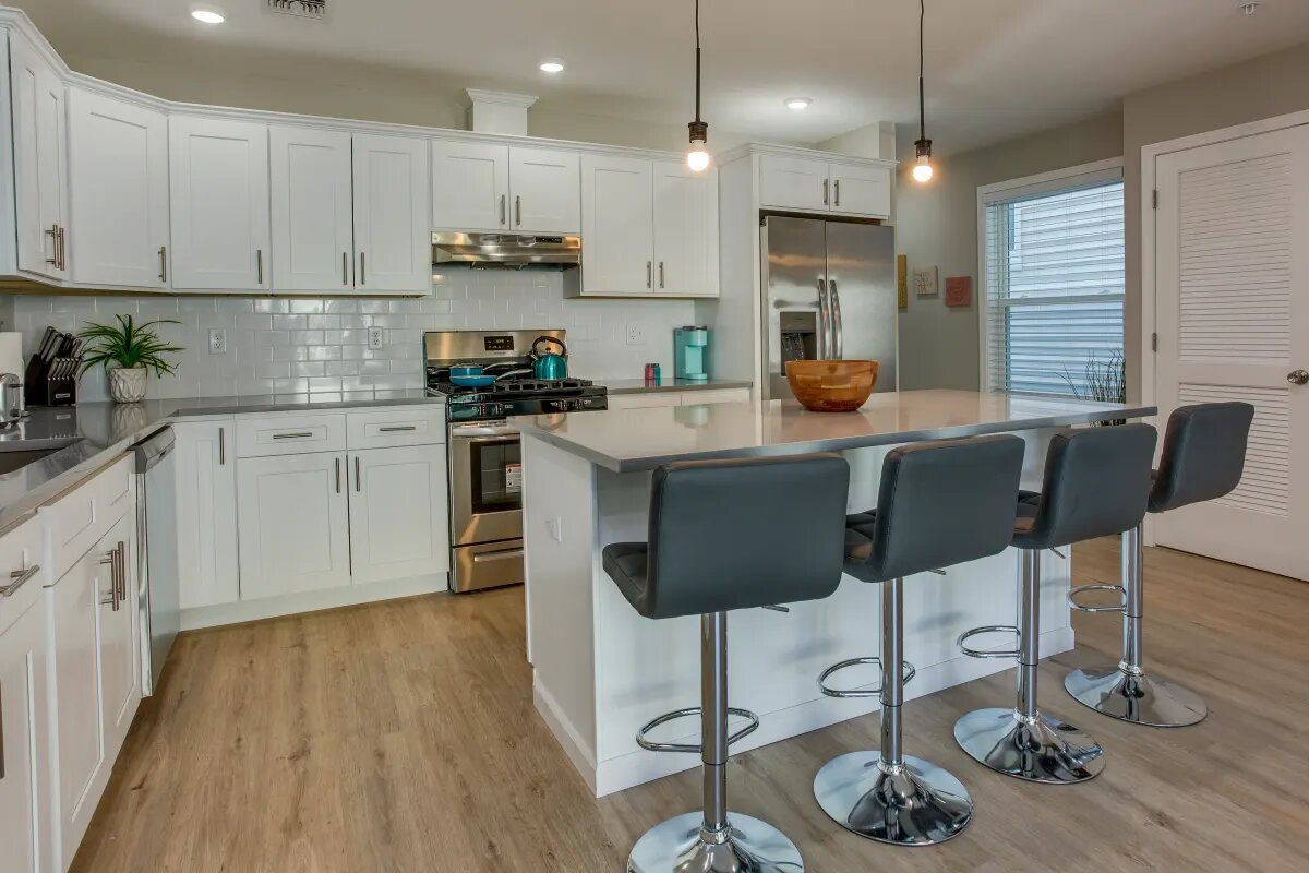 Modern City Getaway Near Downtown Newark, NYC, EWR gallery image 5