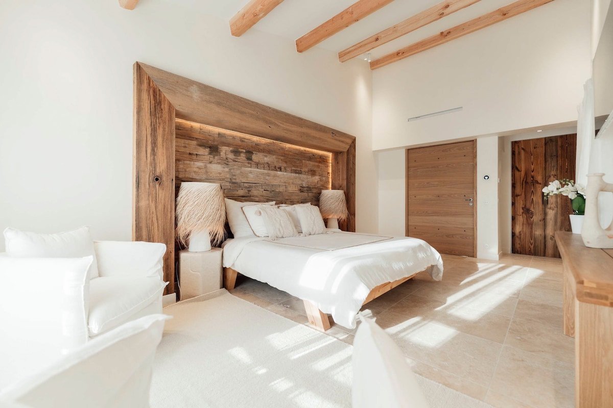 Saint Paul De Vence Villa Domaine With Best Views gallery image 3