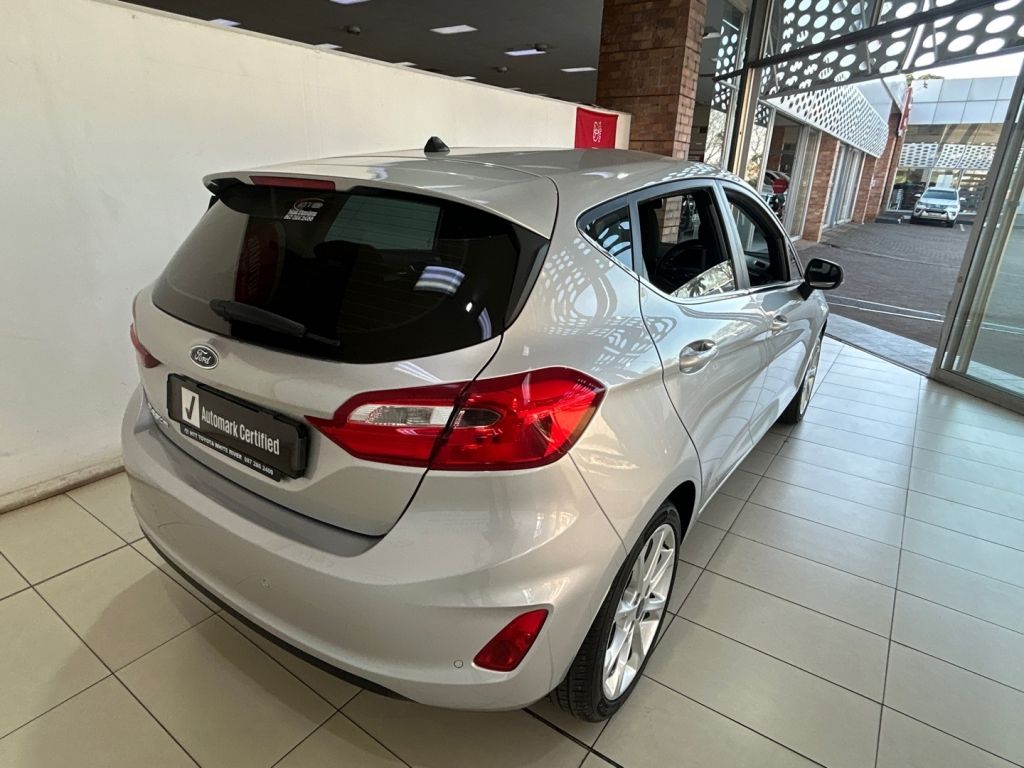 Used car gallery
