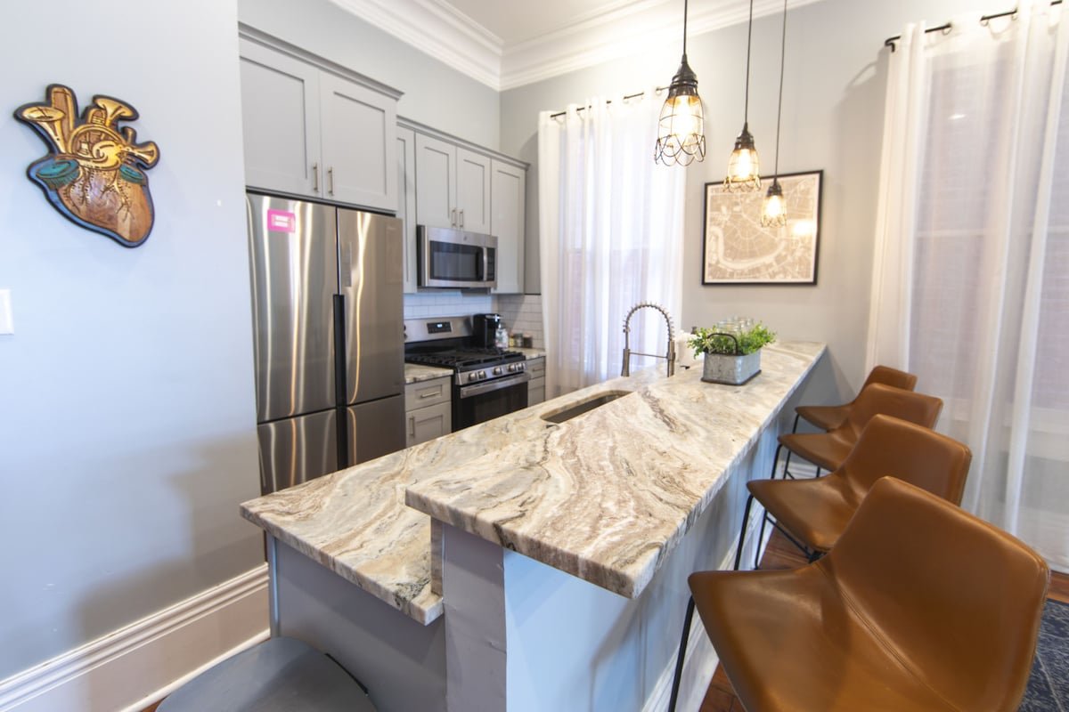 Governors Historic Home 5Bed/5.5BA gallery image 4