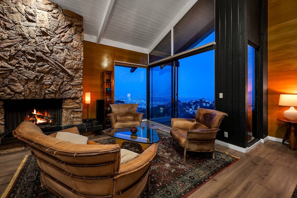 LA LA Final Promo of the Year! gallery image 2