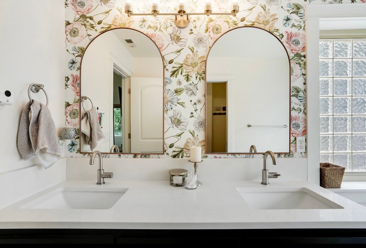 Charming Salem Getaway