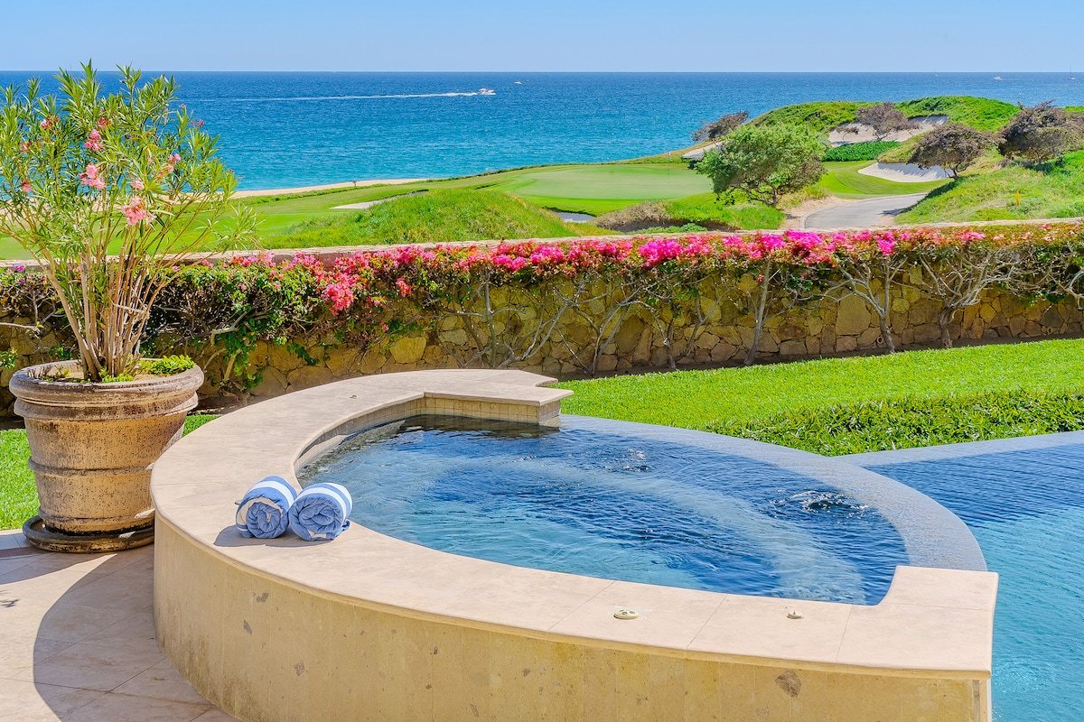 Ocean & Golf Views – Villa Golondrina by Cabo