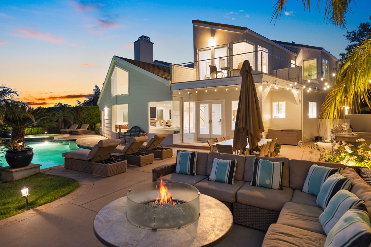 High-End – Hot Tub – Pool – Pacific View – Private