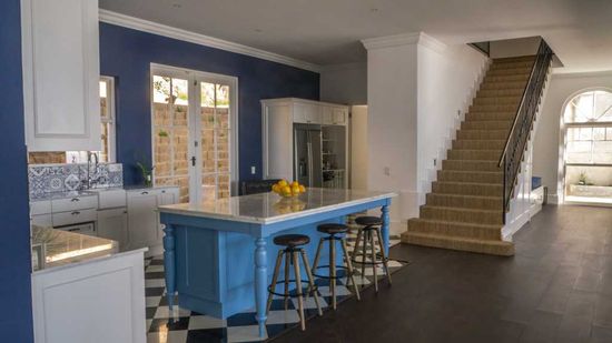 Photo 2 of Camps Bay Views accommodation in Camps Bay, Cape Town with 4 bedrooms and 4 bathrooms