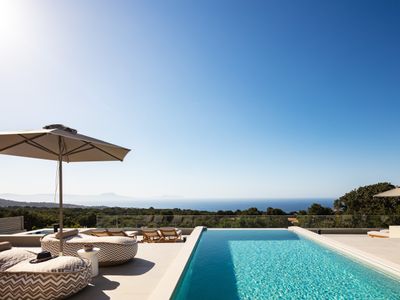 Manto Villa I, Heated Pool, Spa Whirlpool, SeaView