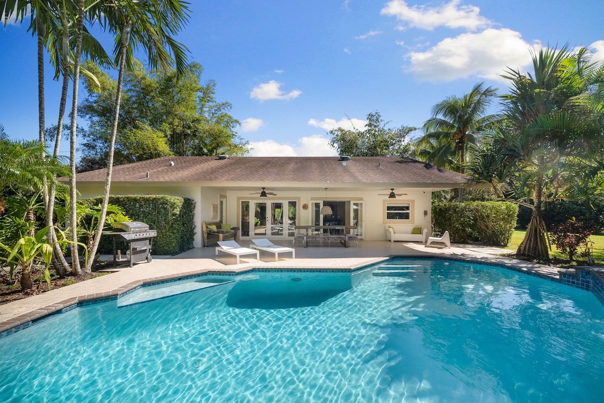 Your Sanctuary awaits you with Heated Pool gallery image 2