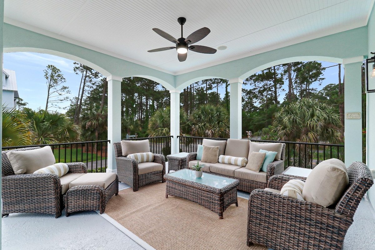 Remarkable 4th Row Burke’s Beach home with Pool