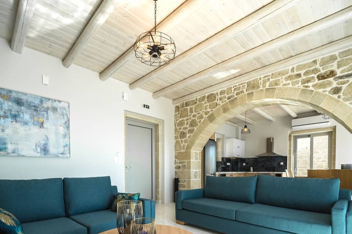 Twin Villas, private pools, sea view, jacuzzi, ΒΒQ gallery image 3