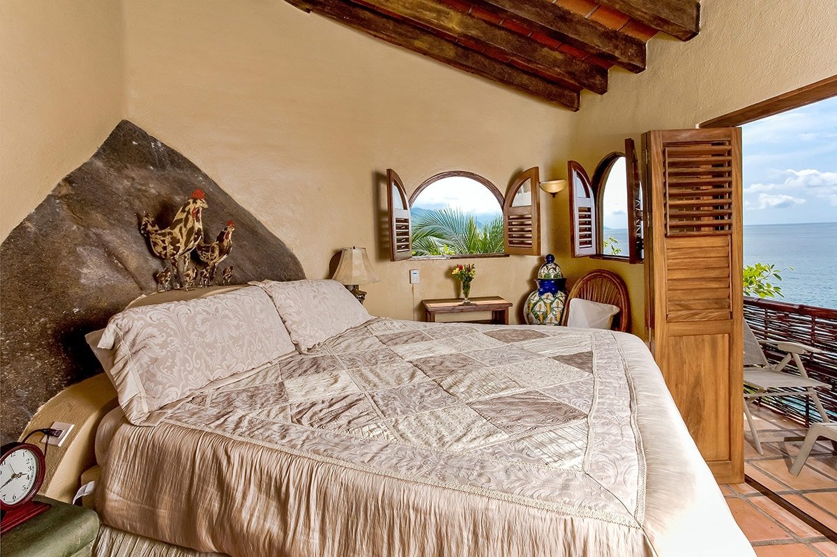 Los Arcos gallery image 4