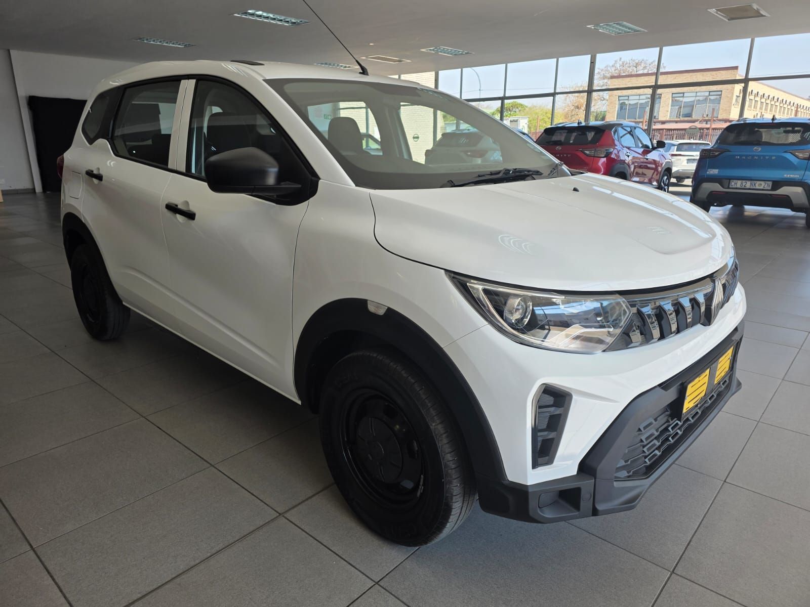 RENAULT TRIBER 1.0 EVOLUTION for Sale in South Africa