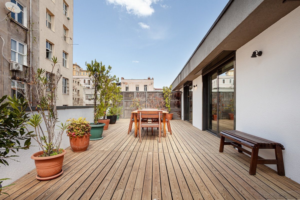 Three Bedroom w. Terrace in Galata (A24) gallery image 5