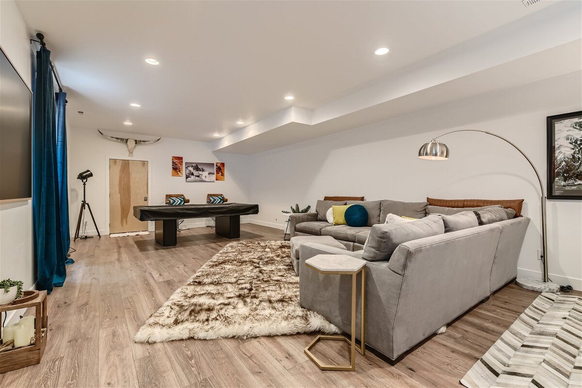 Modern home in LoHi w/ Patio gallery image 4