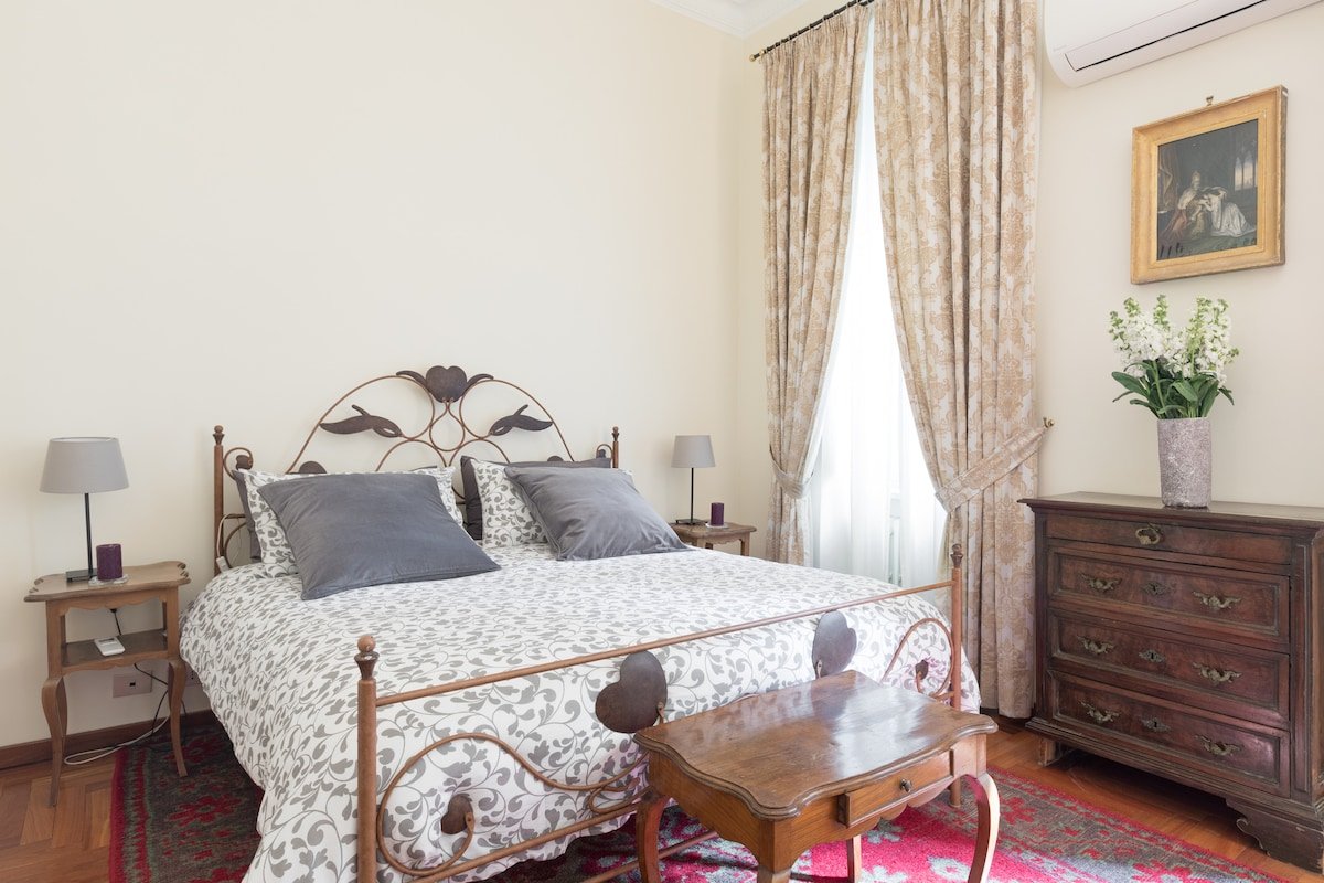 Big apartment with private garden near the river gallery image 5