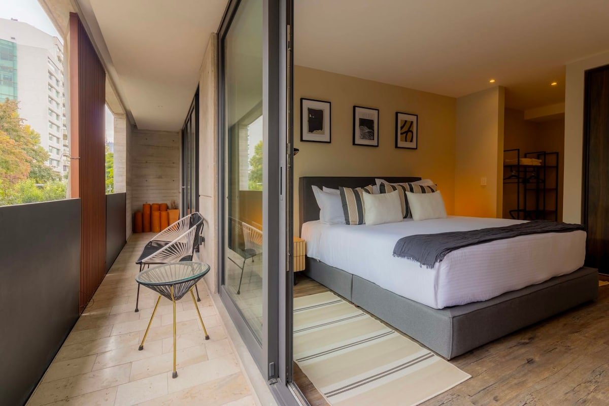 Capitalia | Exclusive Polanco, Balcony Green View gallery image 2