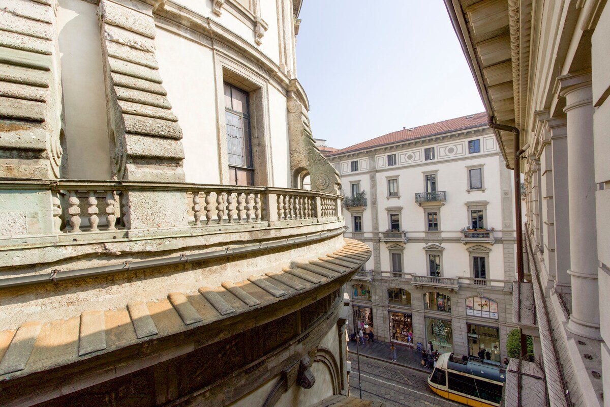 “Vista Duomo” Attico Vista Milano 135Mq By KeyHost gallery image 3