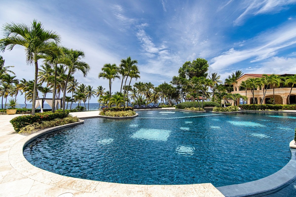 Villa Anacaona. All-Inclusive 20 Suites Villa gallery image 2