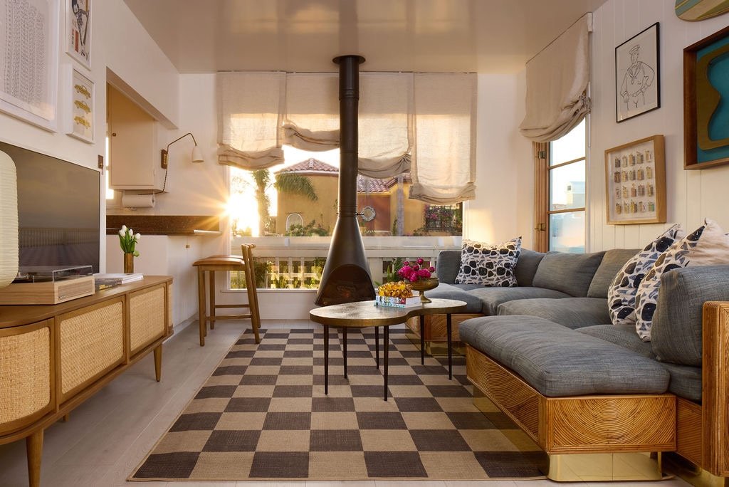 Manhattan Pearl, Full Home gallery image 3