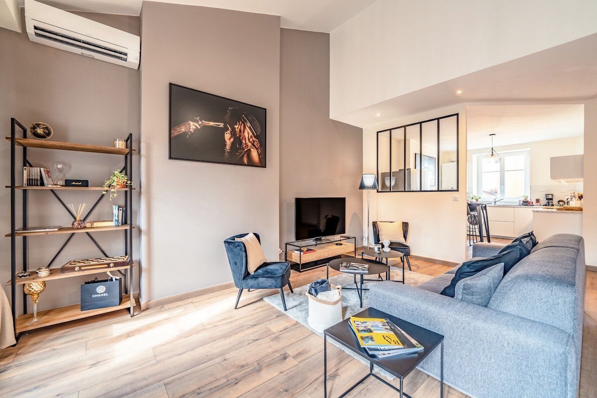 Very nice apartment in Duplex 125 m² center Lyon gallery image 2