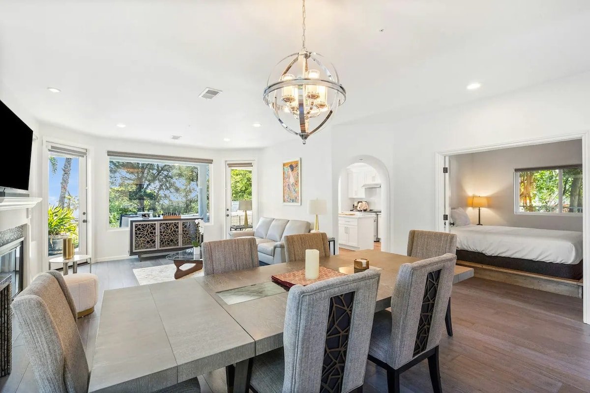 Peaceful 4BR w/ Ocean Views | Surrounded by Nature gallery image 5