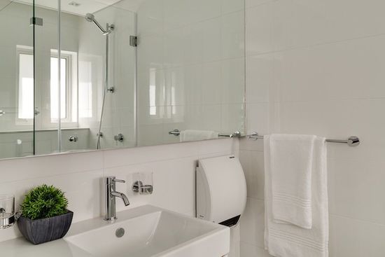 Photo 3 of Villa Maxima accommodation in Camps Bay, Cape Town with 6 bedrooms and 5.5 bathrooms