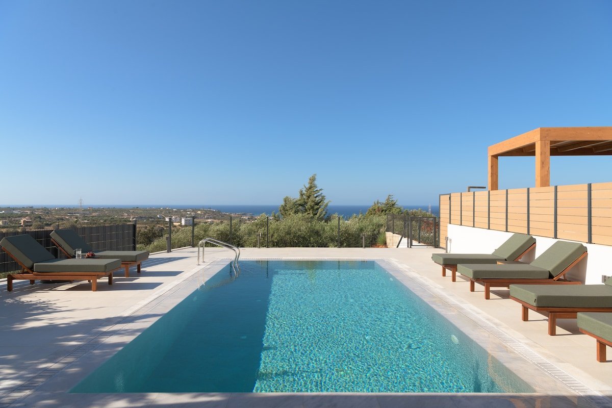 Olvios Villa III, with 35m² Pool & SeaViews gallery image 2