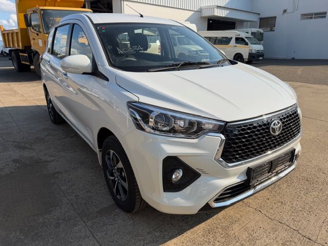 TOYOTA RUMION 1.5 TX for Sale in South Africa