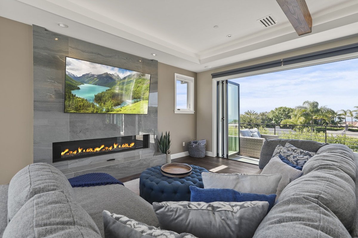 5BR | Luxury Dream Home | Ocean View | Pool & Spa gallery image 3