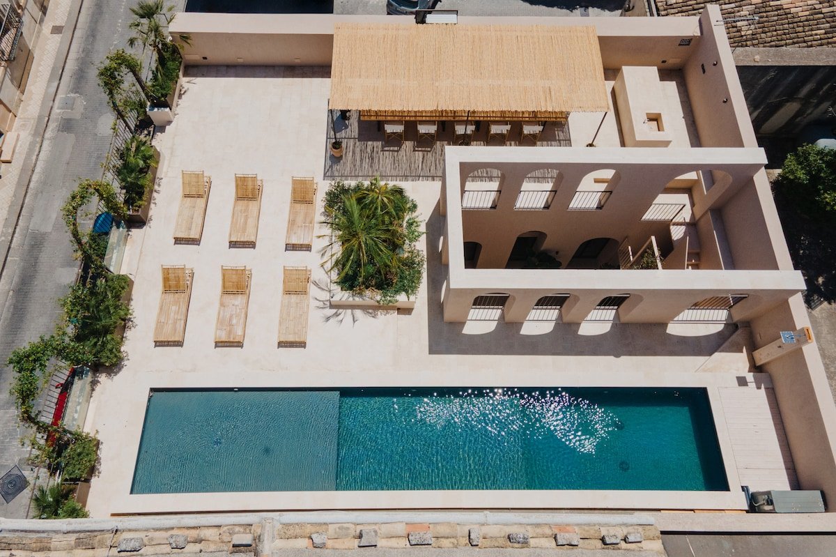 Palazzo Sicilia – Heated Pool