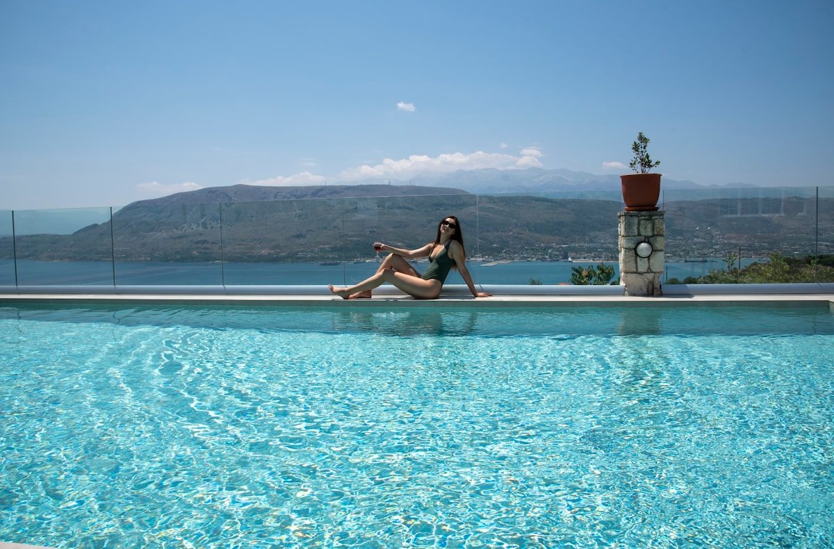 Panoramic Oasis! 180° View Pool & Heated Pool gallery image 5