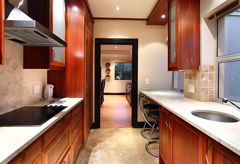 Beachside Penthouse - 3 mins from the beach