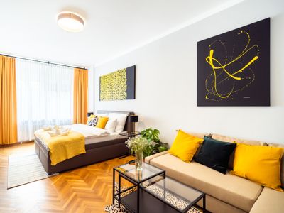 4BR+2BATH Prague AUTHENTIC at Historical center