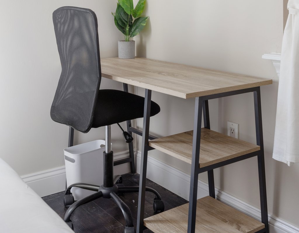 Biggest Duplex w/6BD in Bushwick for 16 Guests |AL gallery image 5