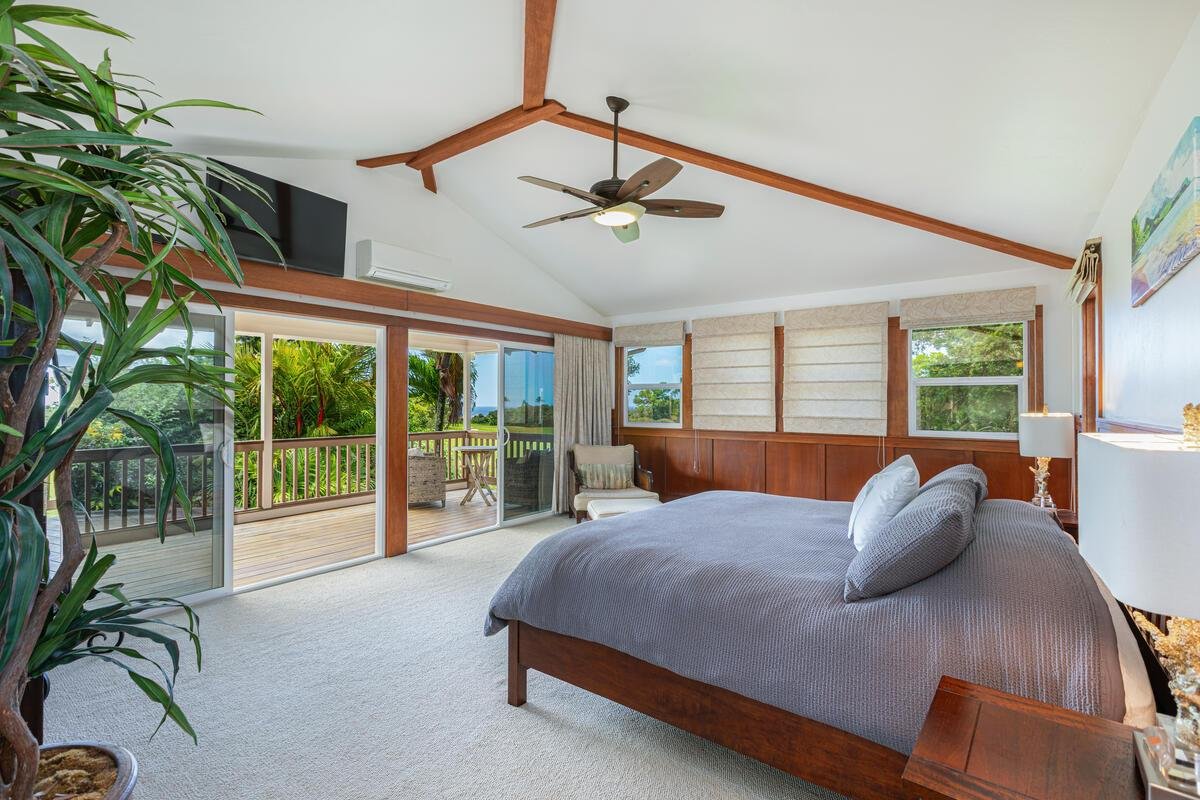 Mele Olina, Private Home-golf Course & Ocean View gallery image 5