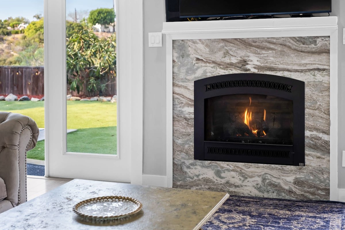 7 BR Canyon Views Hot Tub Pool Table Location gallery image 3