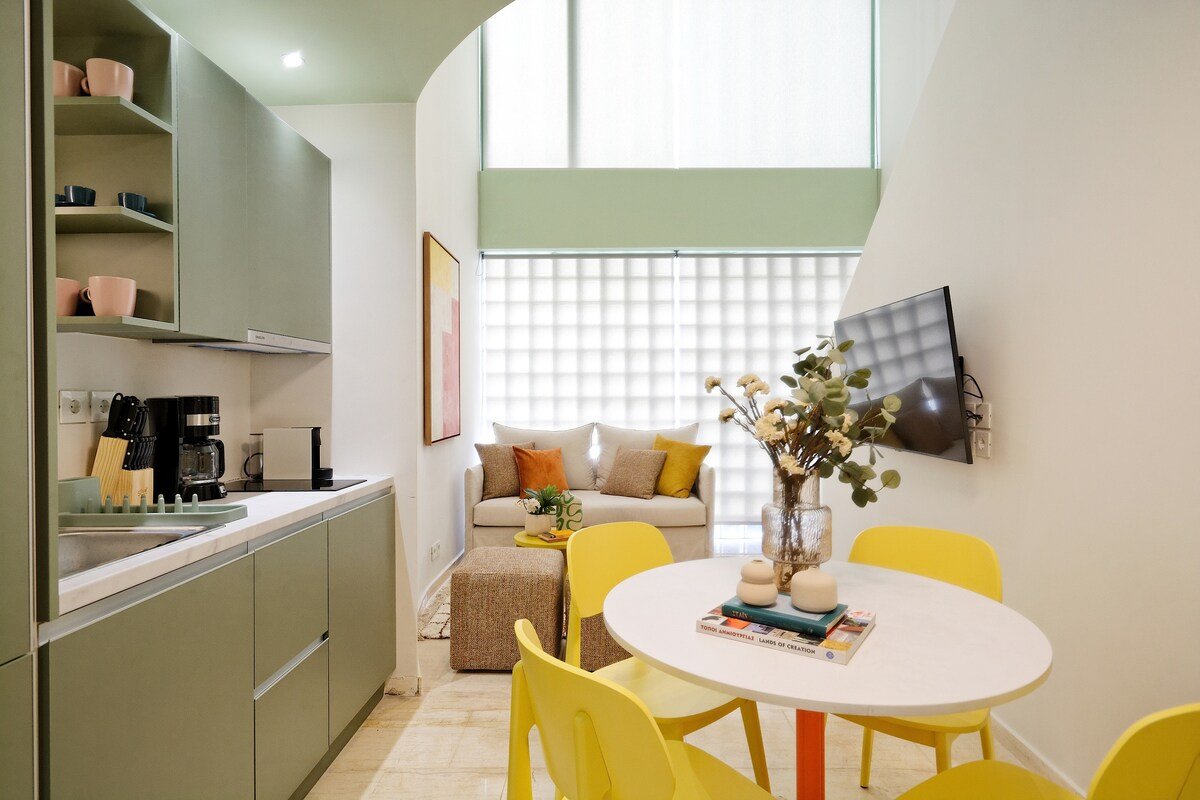 The Ark Athens – Duplex Flat W/ Gym & Rooftop gallery image 4