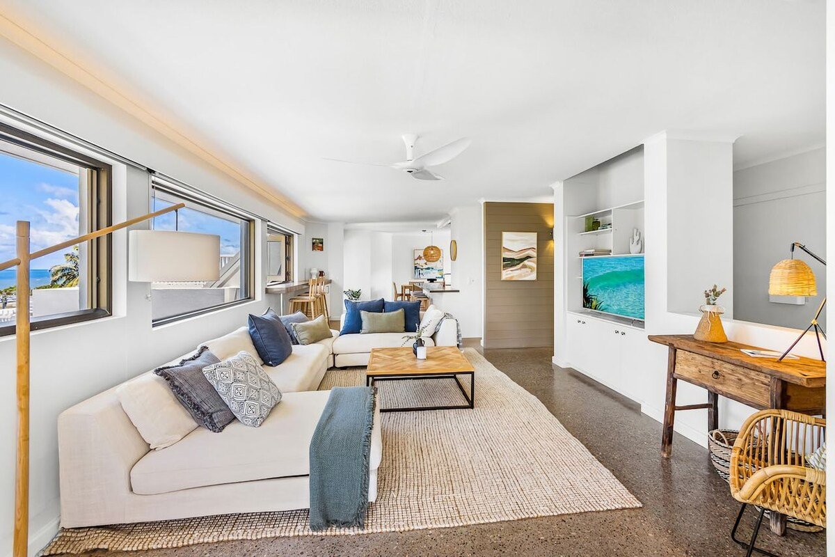 Salt~Luxury~Location gallery image 3