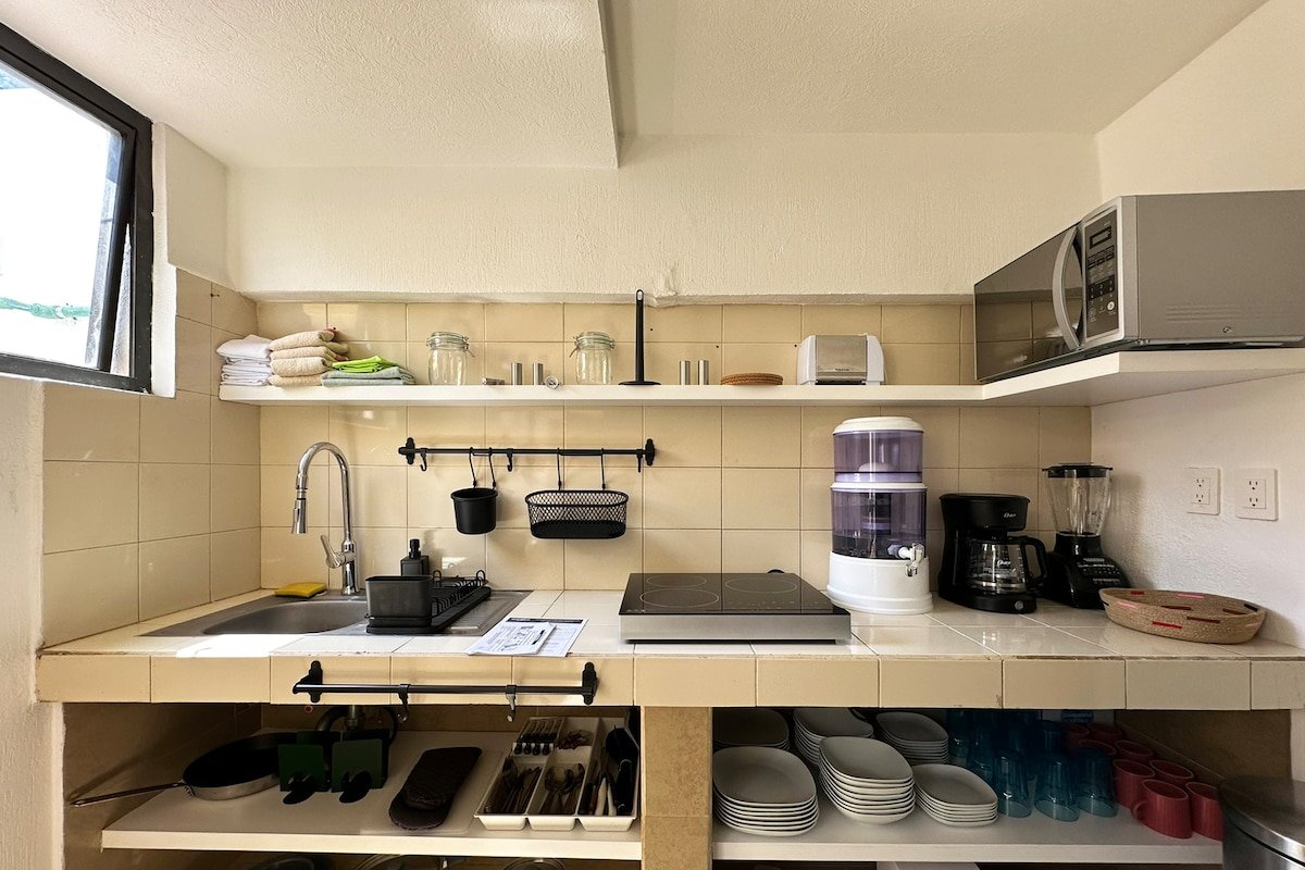 Vibrante Casa en Zona Rosa gallery image 3