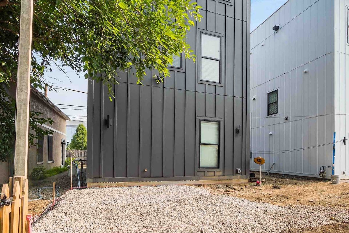 New Build, Downtown Views, next to NCH gallery image 2