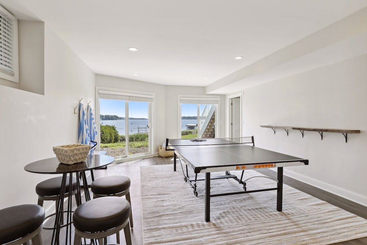 Crystal Bay Getaway | Lake Minnetonka Waterfront gallery image 5