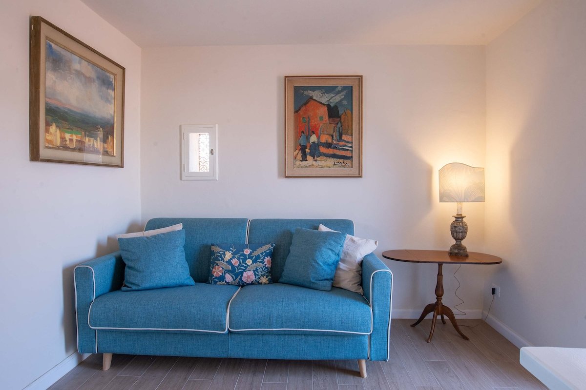 Santi Apostoli terrazza con vista gallery image 4